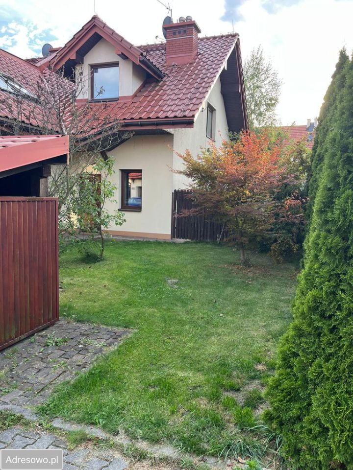 bliźniak, 4 pokoje Kraków Dębniki, ul. Leona Petrażyckiego. Zdjęcie 1