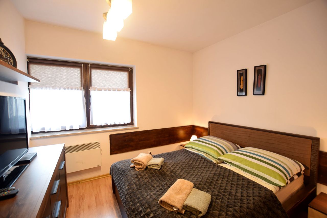 Mieszkanie 3-pokojowe Białka Tatrzańska, ul. Środkowa. Zdjęcie 7