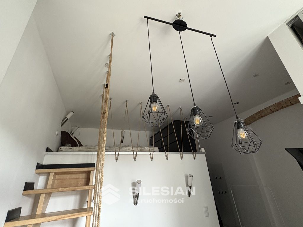 Mieszkanie 8-pokojowe Świdnica Centrum, ul. Stefana Żeromskiego. Zdjęcie 5