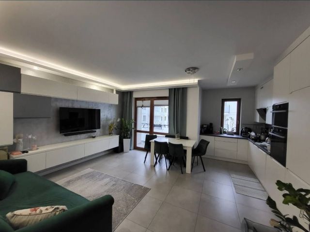 Mieszkanie 3-pokojowe Pułtusk, ul. Adama Mickiewicza. Zdjęcie 1