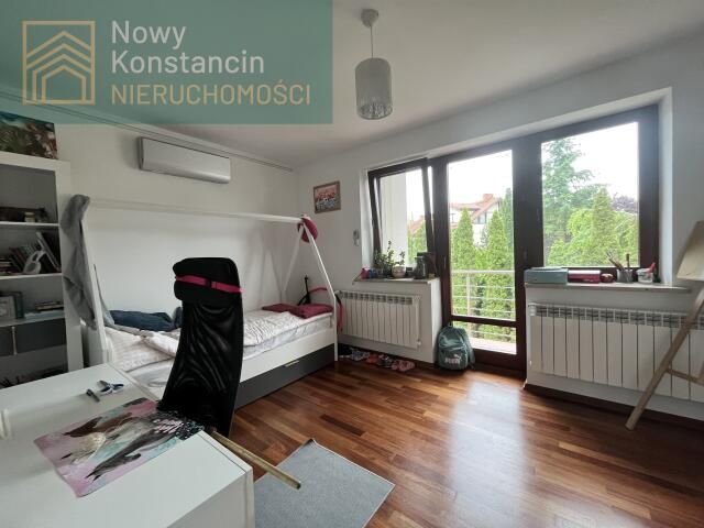bliźniak, 6 pokoi Konstancin-Jeziorna. Zdjęcie 9