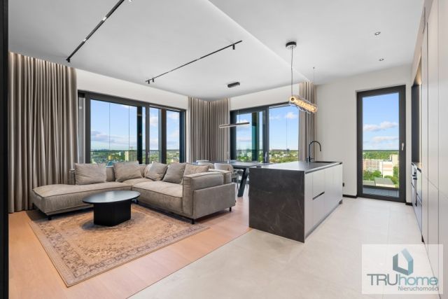 Mieszkanie 4-pokojowe Katowice Śródmieście, ul. Henryka Mikołaja Góreckiego. Zdjęcie 2