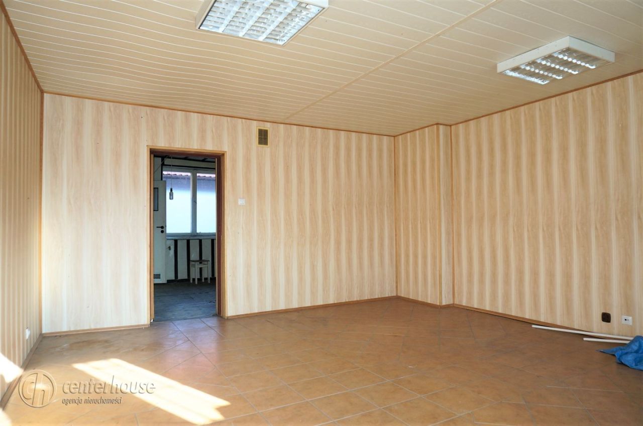 dom szeregowy, 5 pokoi Tyczyn. Zdjęcie 1