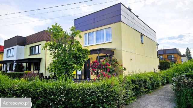 dom szeregowy, 4 pokoje Mysłowice Brzezinka, ul. Niepodległości. Zdjęcie 1