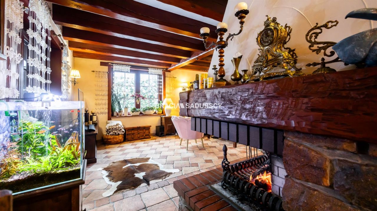 dworek, 8 pokoi Balin, ul. Gwardzistów. Zdjęcie 6