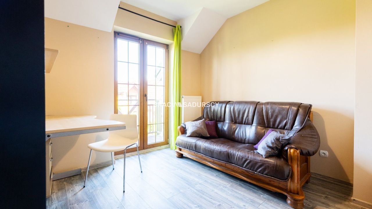 dom szeregowy, 4 pokoje Bibice, ul. Leśna. Zdjęcie 33