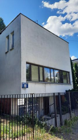 dom wolnostojący, 8 pokoi Warszawa Żoliborz, ul. Jana Chryzostoma Paska. Zdjęcie 1