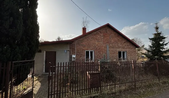 dom wolnostojący Jesówka