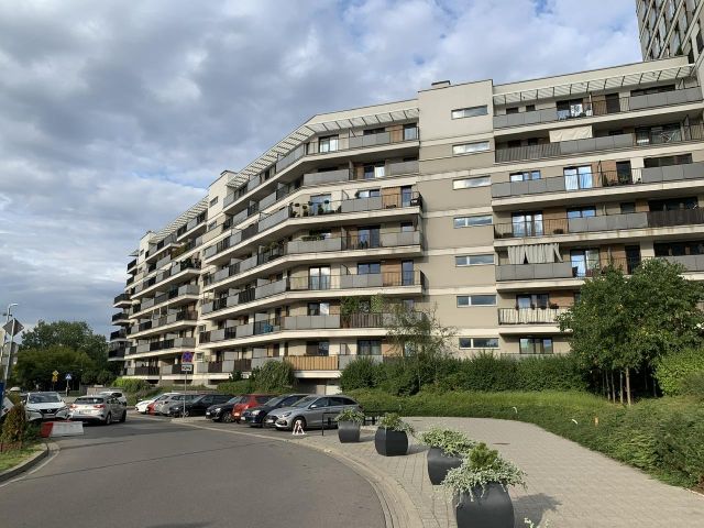 Garaż/miejsce parkingowe Warszawa Gocław, ul. Jana Nowaka-Jeziorańskiego. Zdjęcie 1