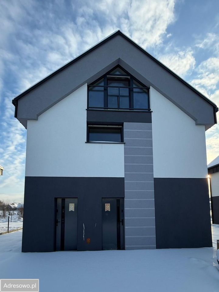 Mieszkanie 3-pokojowe Proszówki. Zdjęcie 18