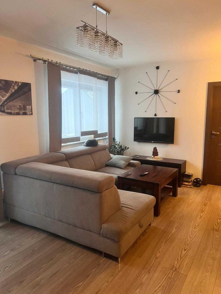 Mieszkanie 3-pokojowe Sucha Beskidzka, ul. Billy Wildera. Zdjęcie 1