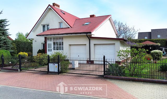 dom wolnostojący, 5 pokoi Szczecinek, ul. Cypriana Kamila Norwida. Zdjęcie 4