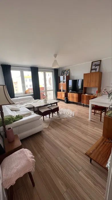 Mieszkanie 3-pokojowe Gdynia Obłuże. Zdjęcie 2