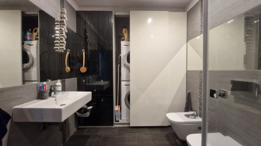 bliźniak, 5 pokoi Suchy Dwór. Zdjęcie 5