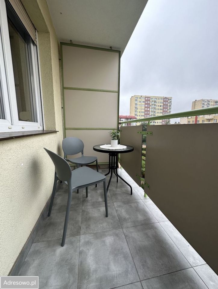 Mieszkanie 2-pokojowe Toruń Bydgoskie Przedmieście, ul. Władysława Broniewskiego. Zdjęcie 2