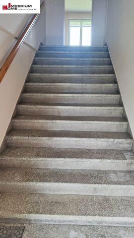 dom wolnostojący, 10 pokoi Chwaszczyno, ul. Henryka Sienkiewicza. Zdjęcie 7