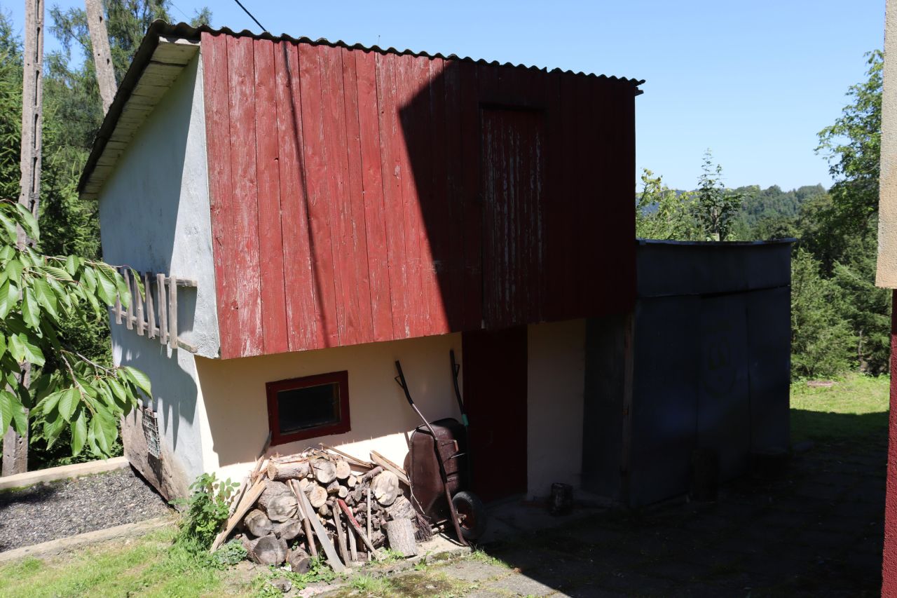 dom wolnostojący Sucha Beskidzka, ul. Zaciszna. Zdjęcie 2