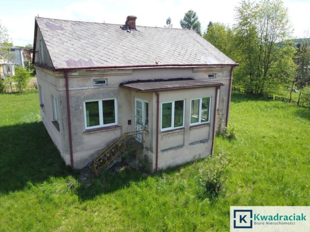 dom wolnostojący, 4 pokoje Bóbrka. Zdjęcie 12