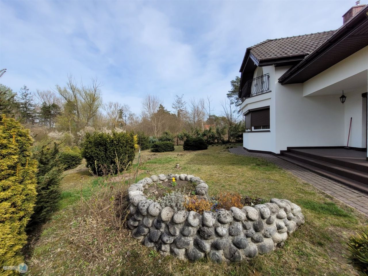 dom wolnostojący, 5 pokoi Trzcianki. Zdjęcie 10