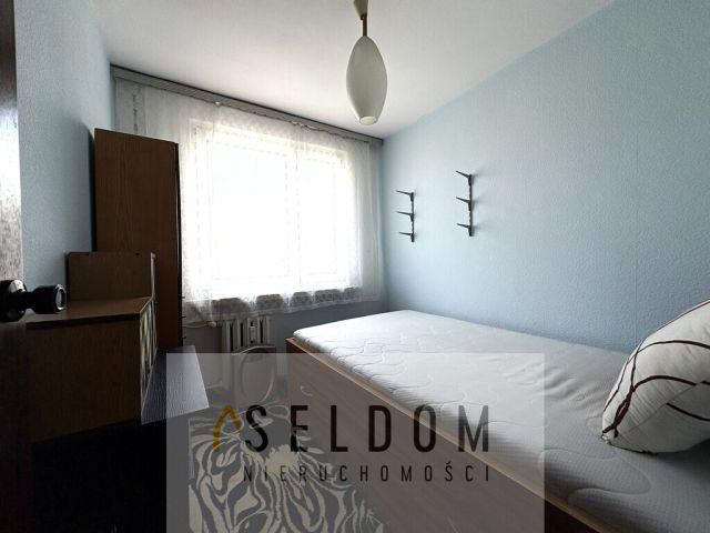 Mieszkanie 3-pokojowe Ozimek, ul. 8 Marca. Zdjęcie 2