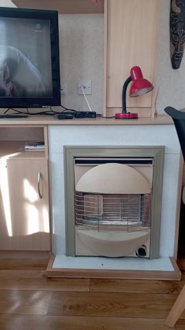 dom letniskowy, 3 pokoje Wilkasy Niegocin, Kwiatowa. Zdjęcie 1