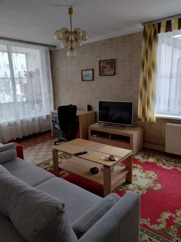 Mieszkanie 3-pokojowe Białogard, ul. Władysława Sikorskiego. Zdjęcie 1