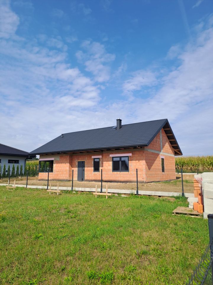 dom wolnostojący Widoma