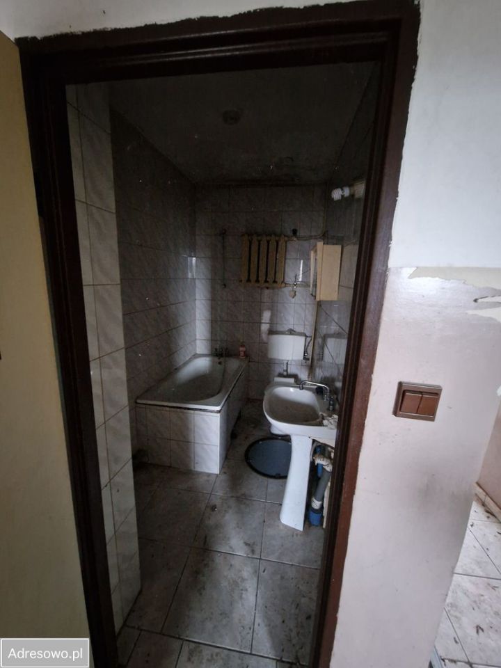 dom wolnostojący, 3 pokoje Guzów. Zdjęcie 8