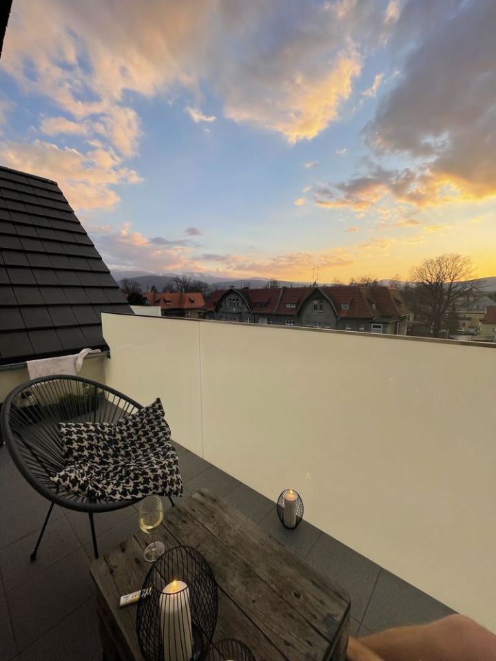 Mieszkanie 2-pokojowe Jelenia Góra Cieplice Śląskie-Zdrój, ul. Wojciecha Tabaki. Zdjęcie 4