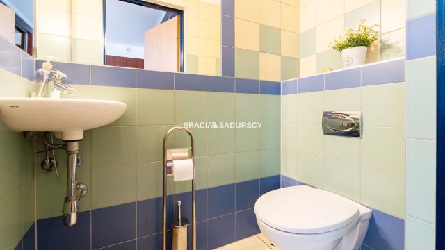 Mieszkanie 6-pokojowe Kraków, ul. Saska. Zdjęcie 16