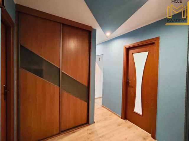 Mieszkanie 3-pokojowe Bełchatów. Zdjęcie 9