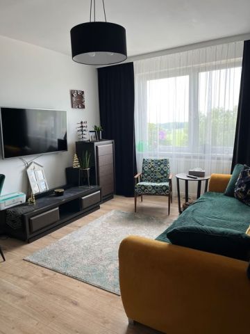 Mieszkanie 3-pokojowe Nakomiady. Zdjęcie 1