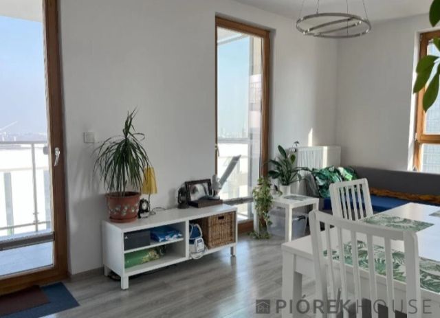 Mieszkanie 3-pokojowe Warszawa Wola, ul. Marcina Kasprzaka. Zdjęcie 3