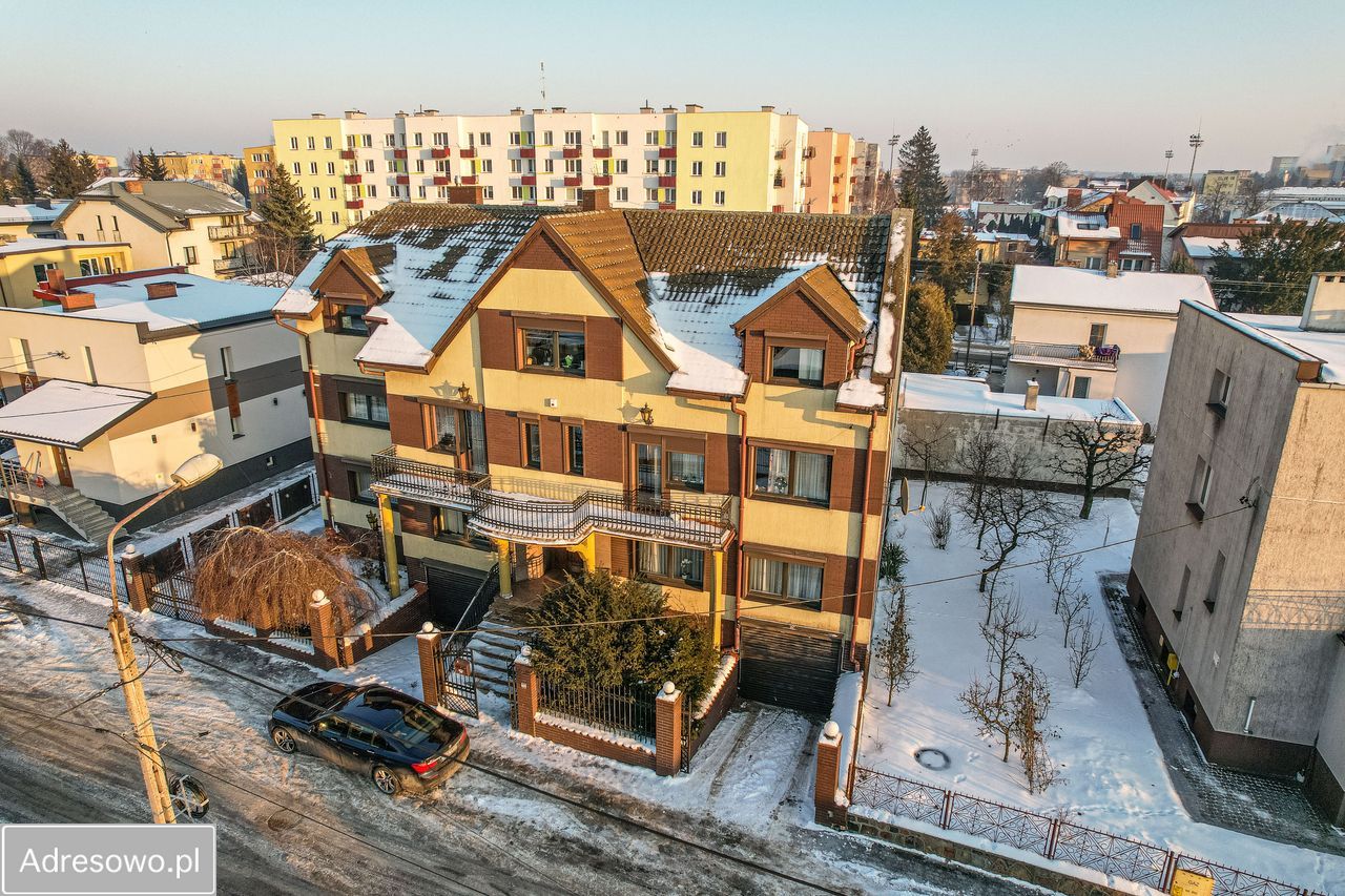 dom wolnostojący, 12 pokoi Sierpc. Zdjęcie 3