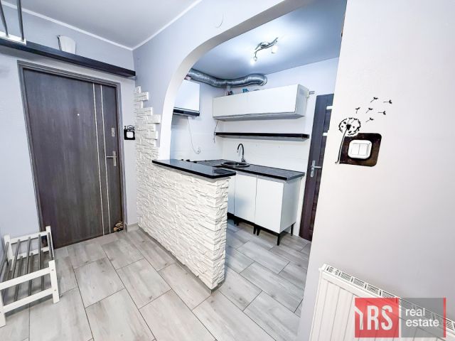 Mieszkanie 2-pokojowe Naborów. Zdjęcie 3