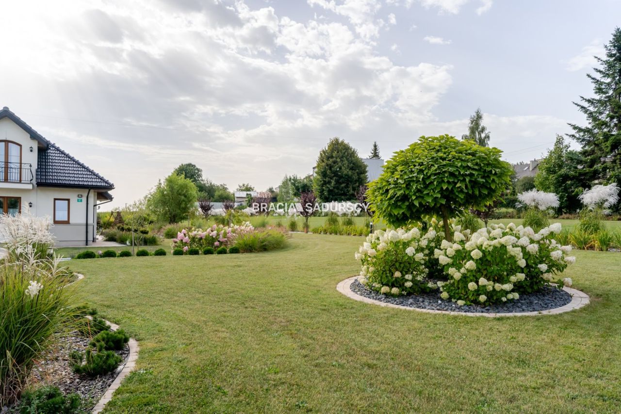 dom wolnostojący, 6 pokoi Węgrzce. Zdjęcie 17