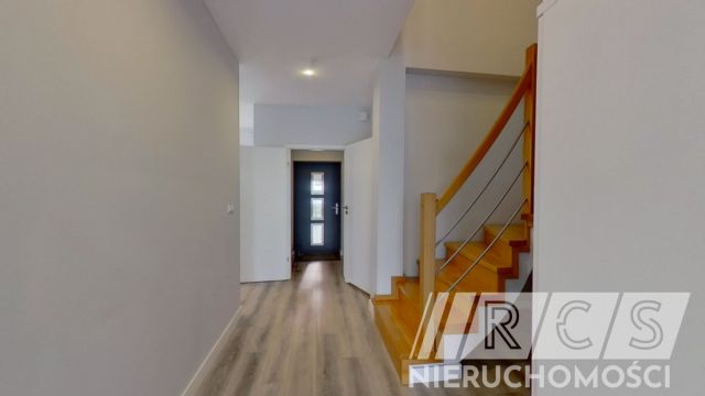 dom szeregowy, 5 pokoi Tyniec Mały. Zdjęcie 19