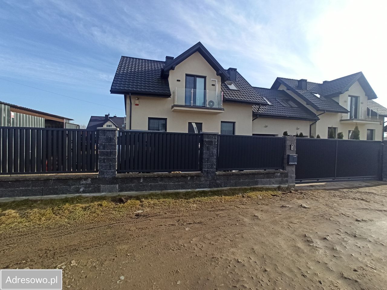 bliźniak, 4 pokoje Kazimierów. Zdjęcie 1