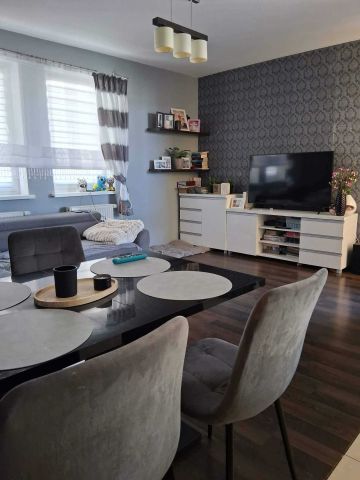 Mieszkanie 4-pokojowe Kalisz Korczak. Zdjęcie 1