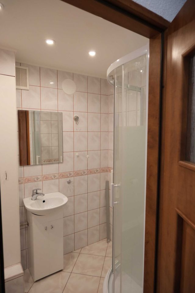 Mieszkanie 1-pokojowe Zgierz. Zdjęcie 3