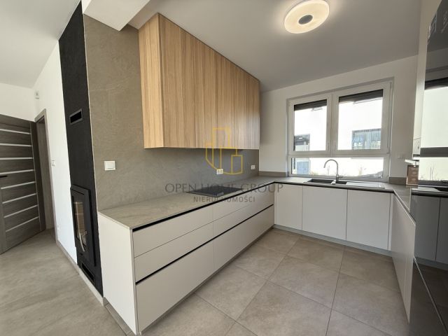 dom szeregowy, 5 pokoi Wilczyce. Zdjęcie 2