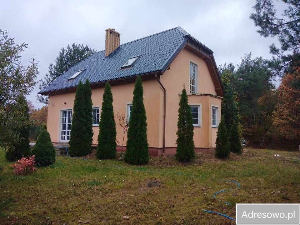 dom wolnostojący, 8 pokoi Ugoszcz. Zdjęcie 1