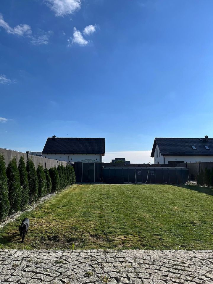 dom szeregowy, 4 pokoje Jaroszów. Zdjęcie 15