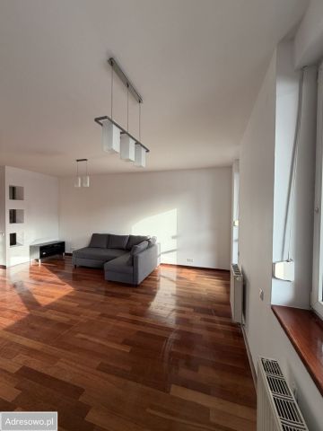 Mieszkanie 3-pokojowe Warszawa Kabaty. Zdjęcie 1