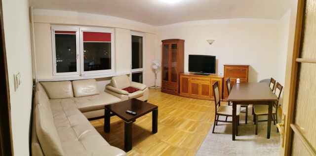 Mieszkanie 3-pokojowe Sieradz, ul. Piastowska. Zdjęcie 1