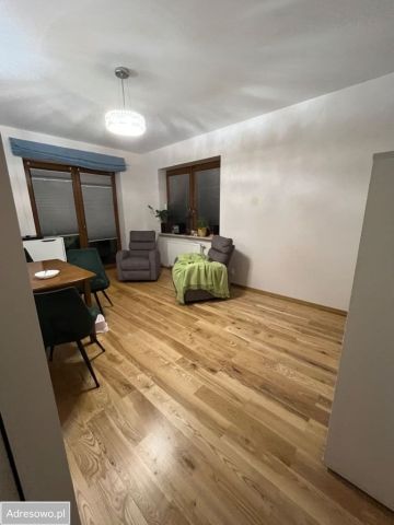 Mieszkanie 3-pokojowe Ząbki, ul. Józefa Poniatowskiego. Zdjęcie 1