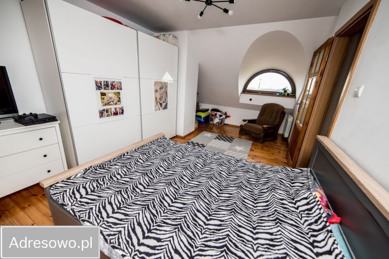 dom wolnostojący, 5 pokoi Busko-Zdrój. Zdjęcie 9