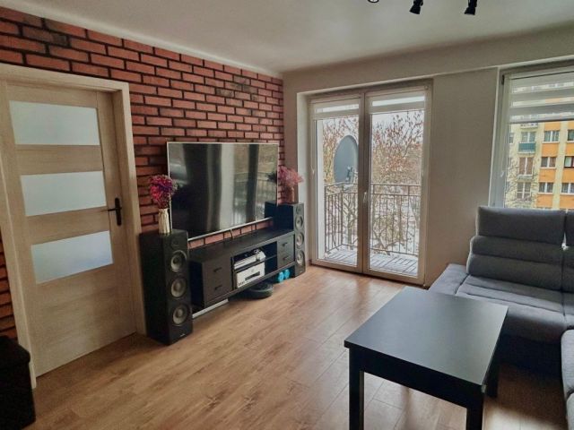 Mieszkanie 2-pokojowe Kudrowice. Zdjęcie 1