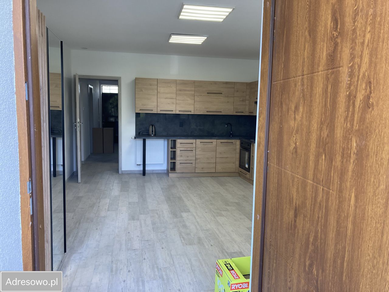 dom szeregowy, 8 pokoi Płock Skarpa. Zdjęcie 11