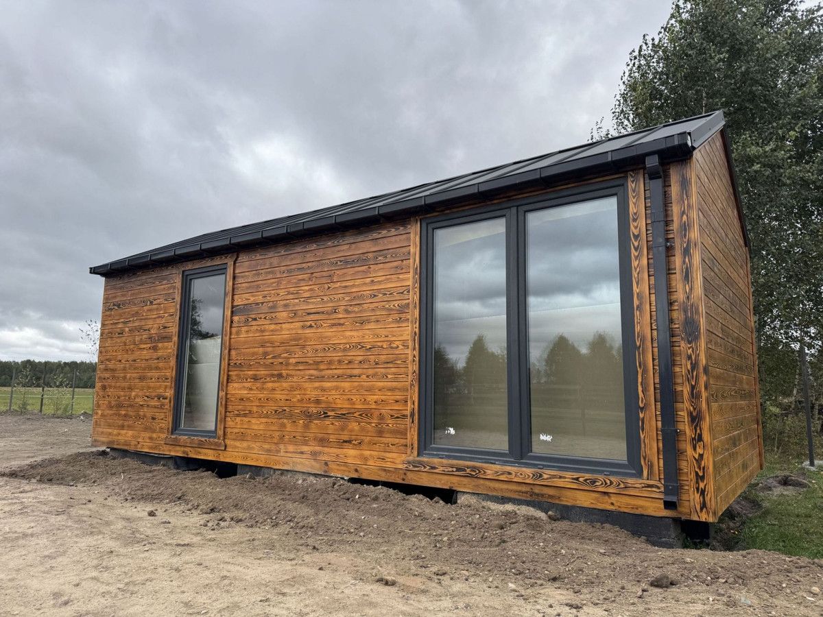 dom wolnostojący, 1 pokój Błotki. Zdjęcie 2